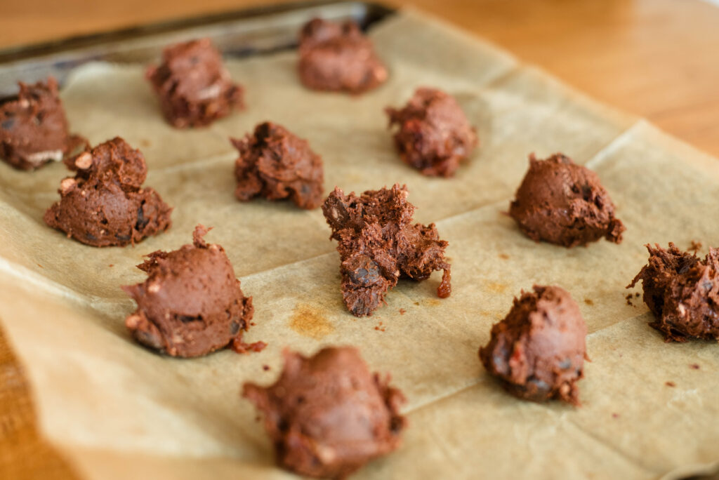 raw cookie dough on cookie sheet