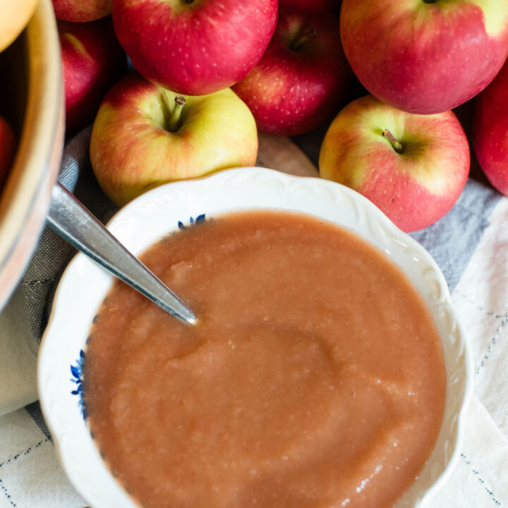 Simple and Frugal No Sugar Applesauce