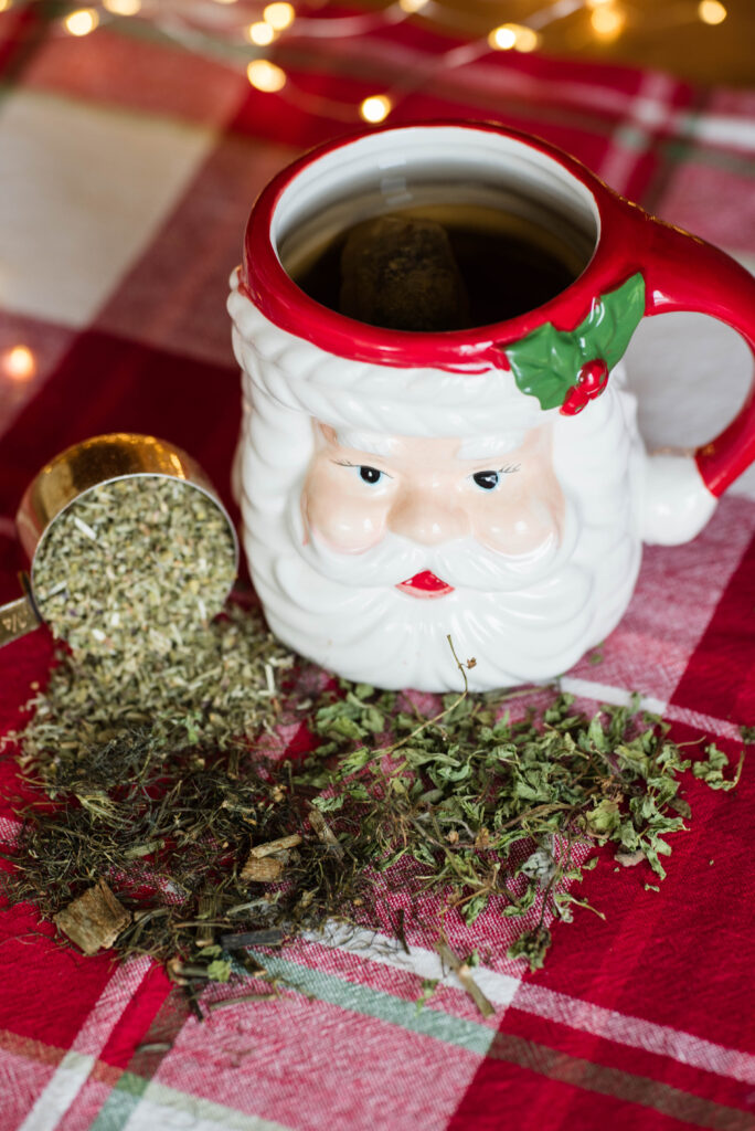 Peppermint herbal tea blend of catnip, fennel and peppermint