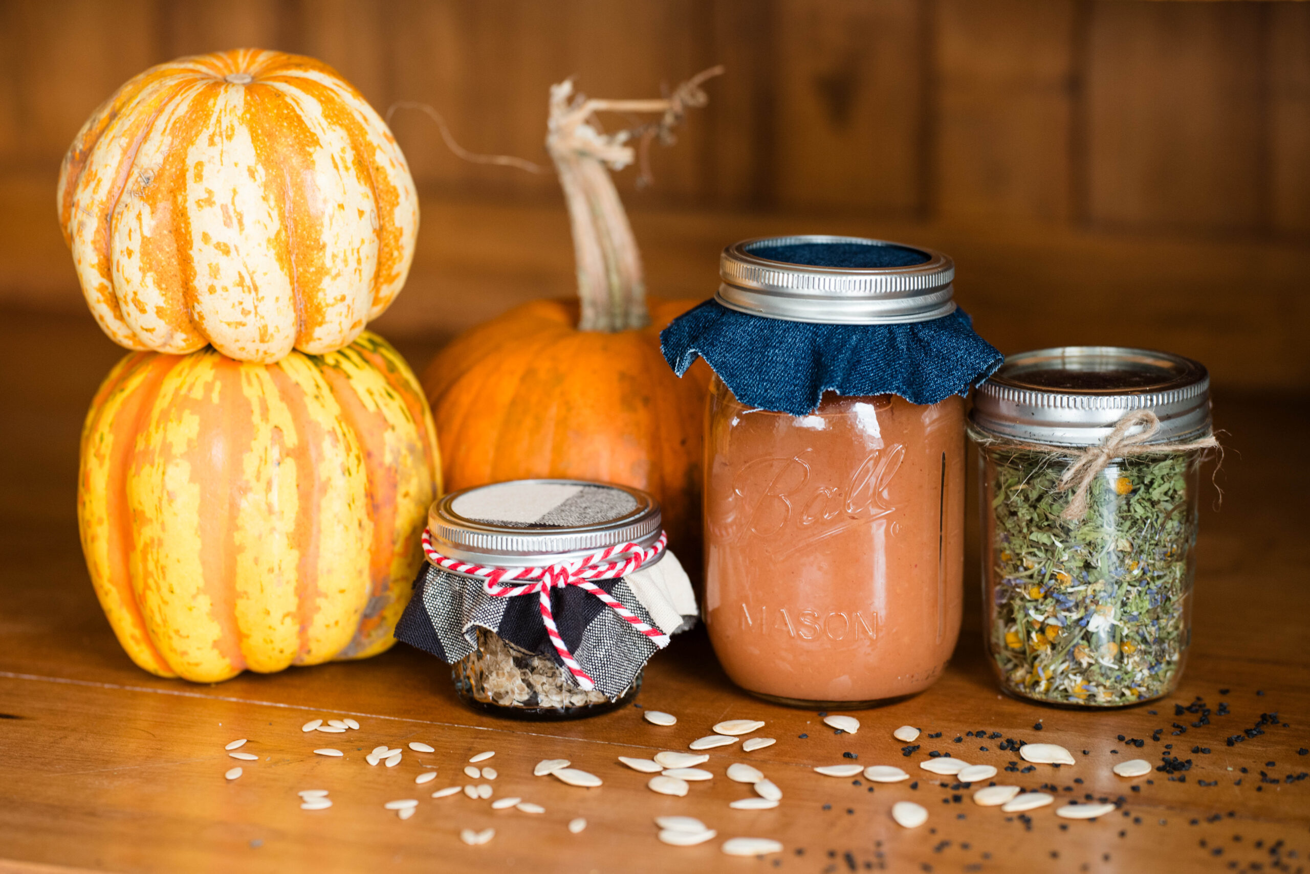 5 Easy Homemade Gift Ideas from the Garden